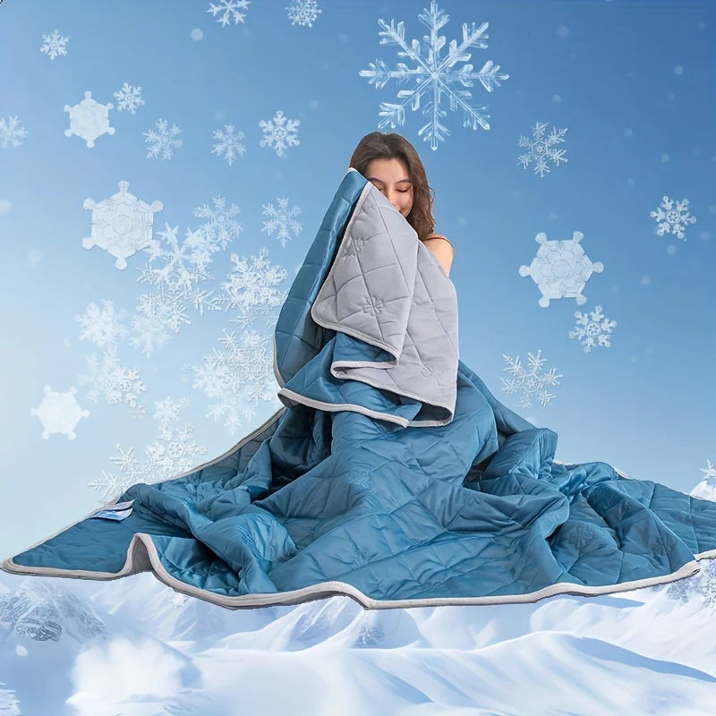 Ultra-Soft Cooling Blanket, Breathable Summer Blanket for Hot Sleepers & Easy Care Comfort