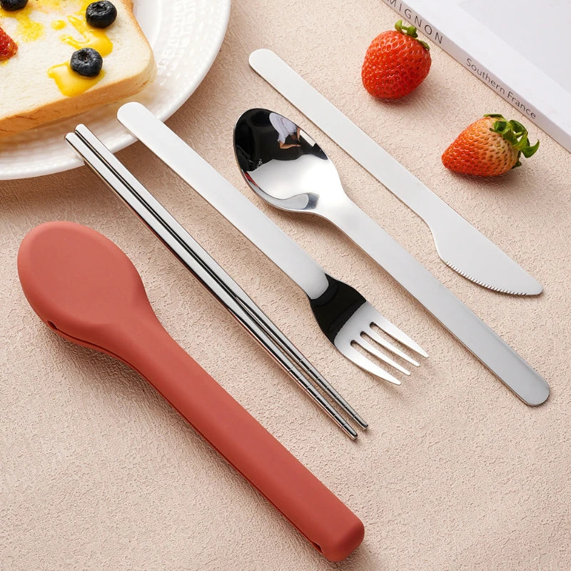 Adaptive Cutlery Set — Bulky Silicone Handles 
