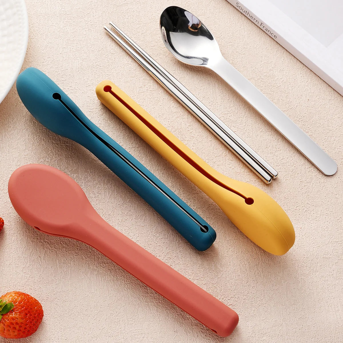 Adaptive Cutlery Set — Bulky Silicone Handles 
